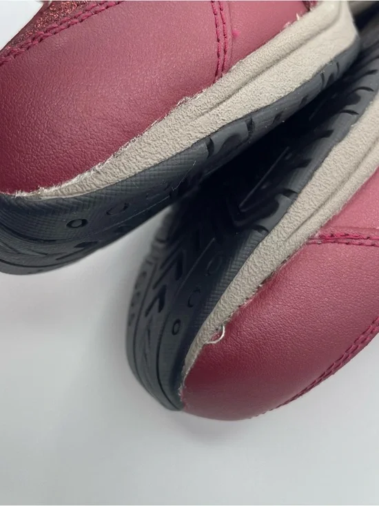 Easy Spirit red slip on glitter comfy sneakers women’s Size 7 1/2M - Picture 11 of 11